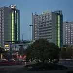 East ホテル 4*